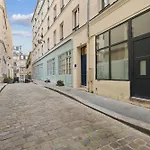 Studio De Charme Au Coeur De Paris!
